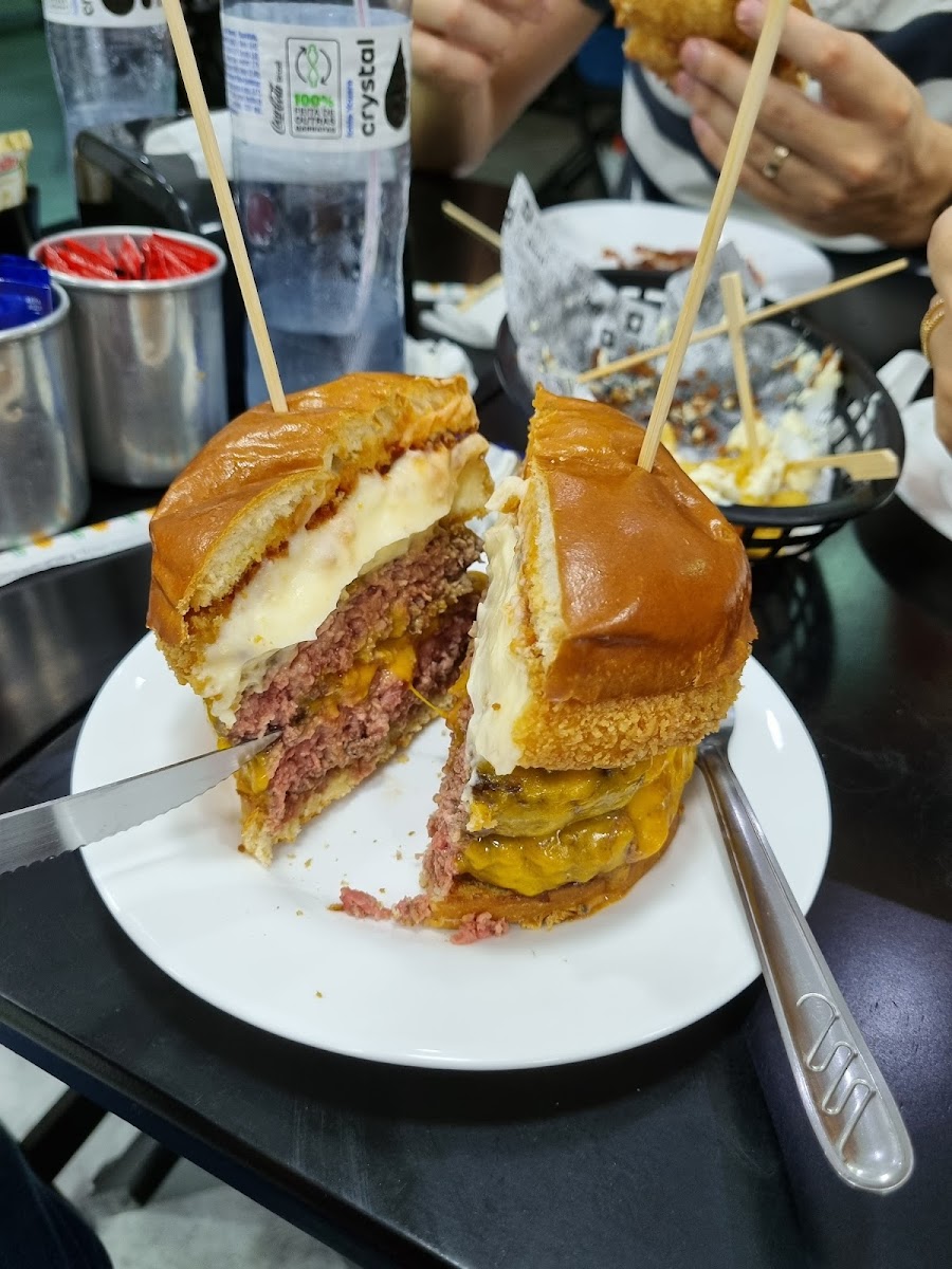 Hamburgueria Incomum-3